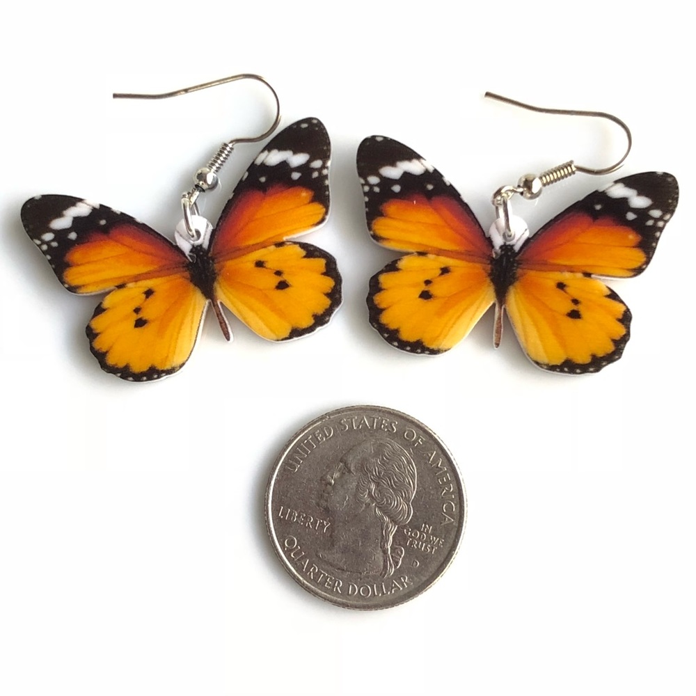 NEW Acrylic Plain Tiger Butterfly Earrings - Picture 3 of 6